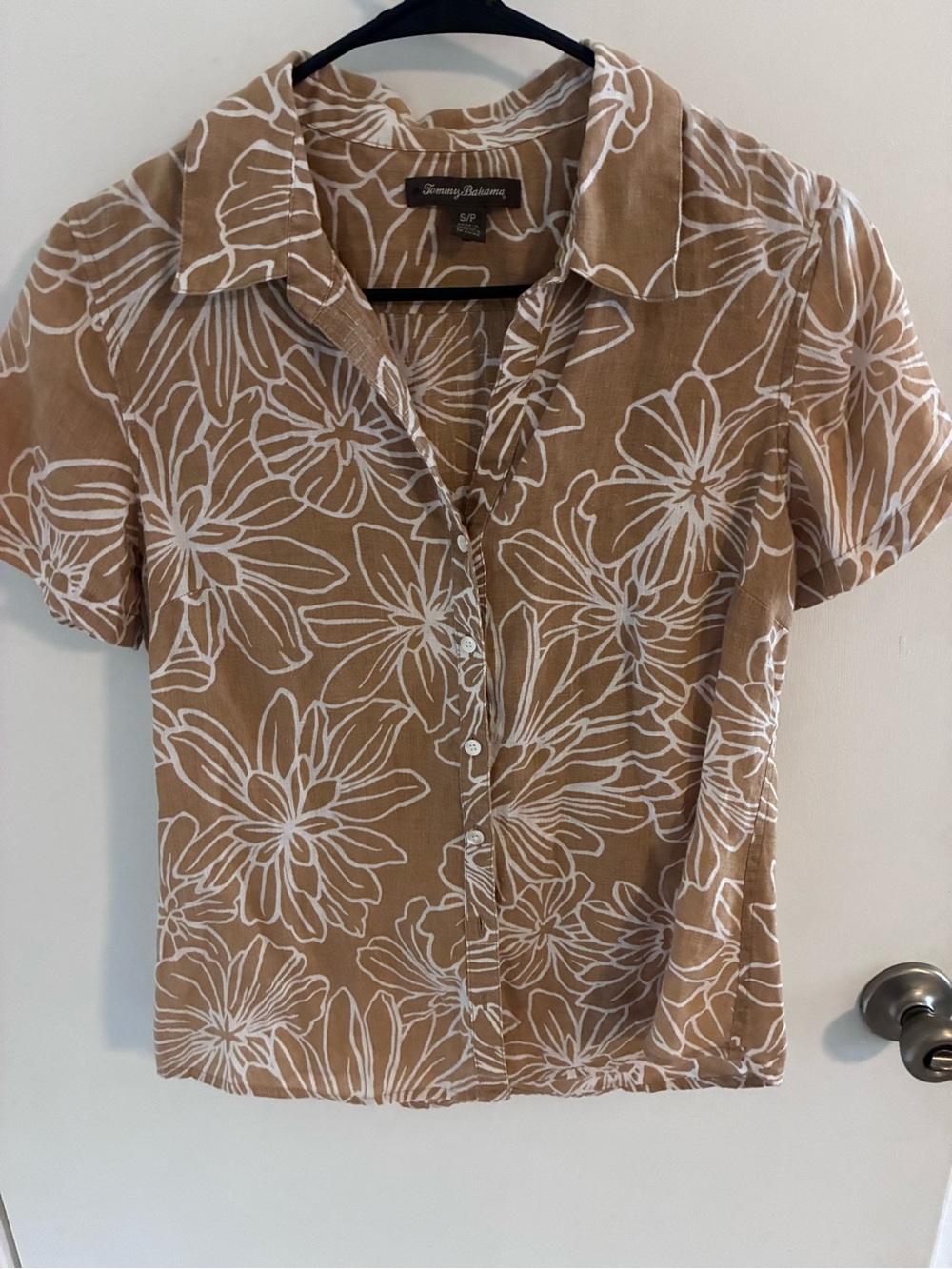 Tommy Bahama Tan and White Floral Short Sleeve Button-Down Shirt Linen